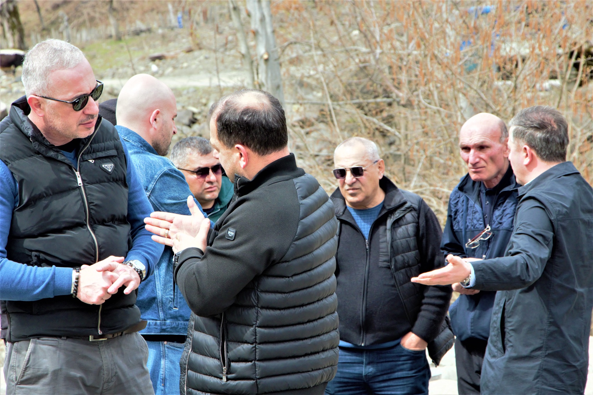 მდინარე ხელედურის ნაპირსამაგრის სამუშაოები