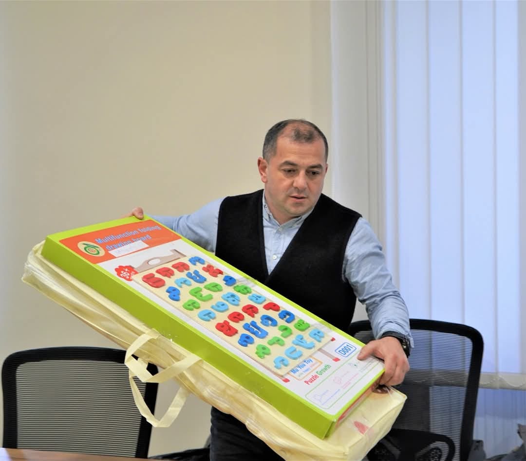 საჩუქრები ბაგა-ბაღებს