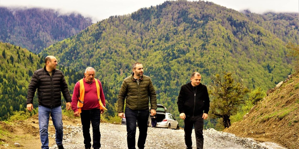 სოფელ გულიდის ბეტონის საფარიანი გზა