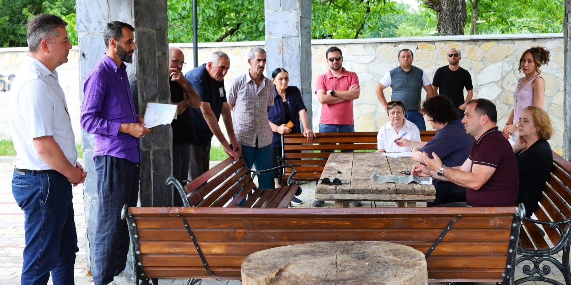 მოსახლეობასთან შეხვედრა სოფელ სასაშში