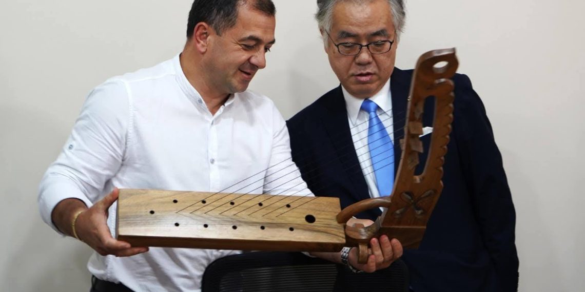 შეხვედრა იაპონიის ელჩთან