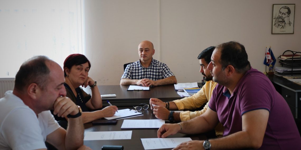 საკრებულოს რიგგარეშე სხდომა.