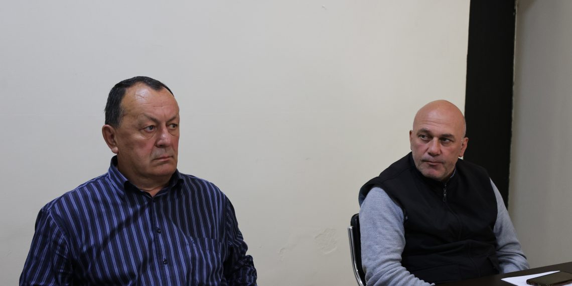 კომისიის სხდომა