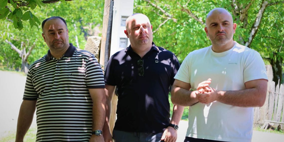 სოფლების ნანარისა და მაცხვარლამეზურის შიდა სასოფლო გზის მოწყობა