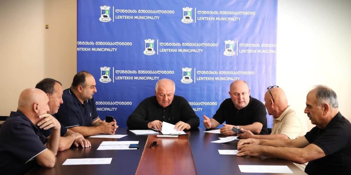 საკრებულოს სივრცით-ტერიტორიული დაგეგმარების და ინფრასტრუქტურის კომისიის სხდომა